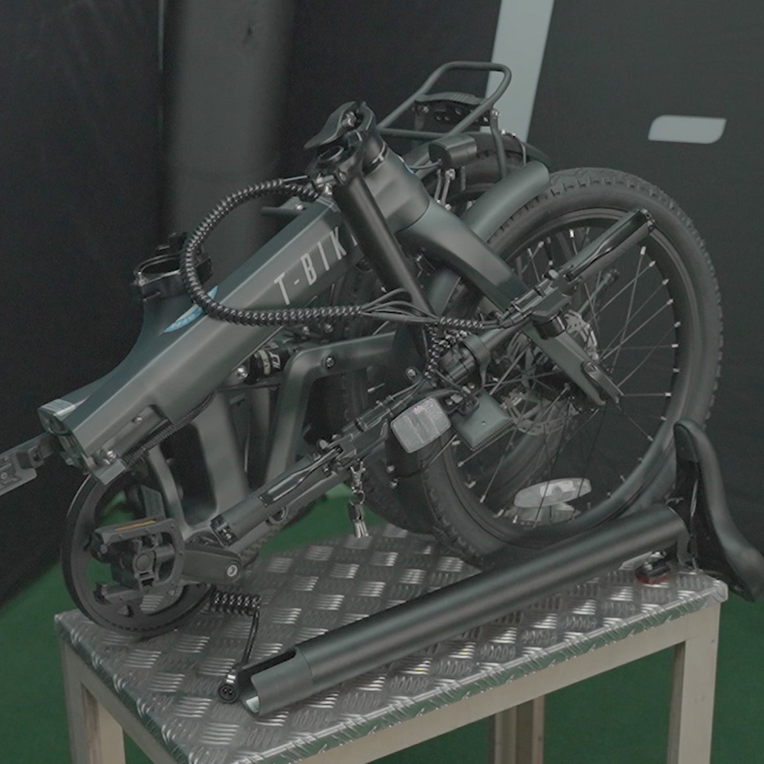 CF250 – Folding Electric Bike - Black